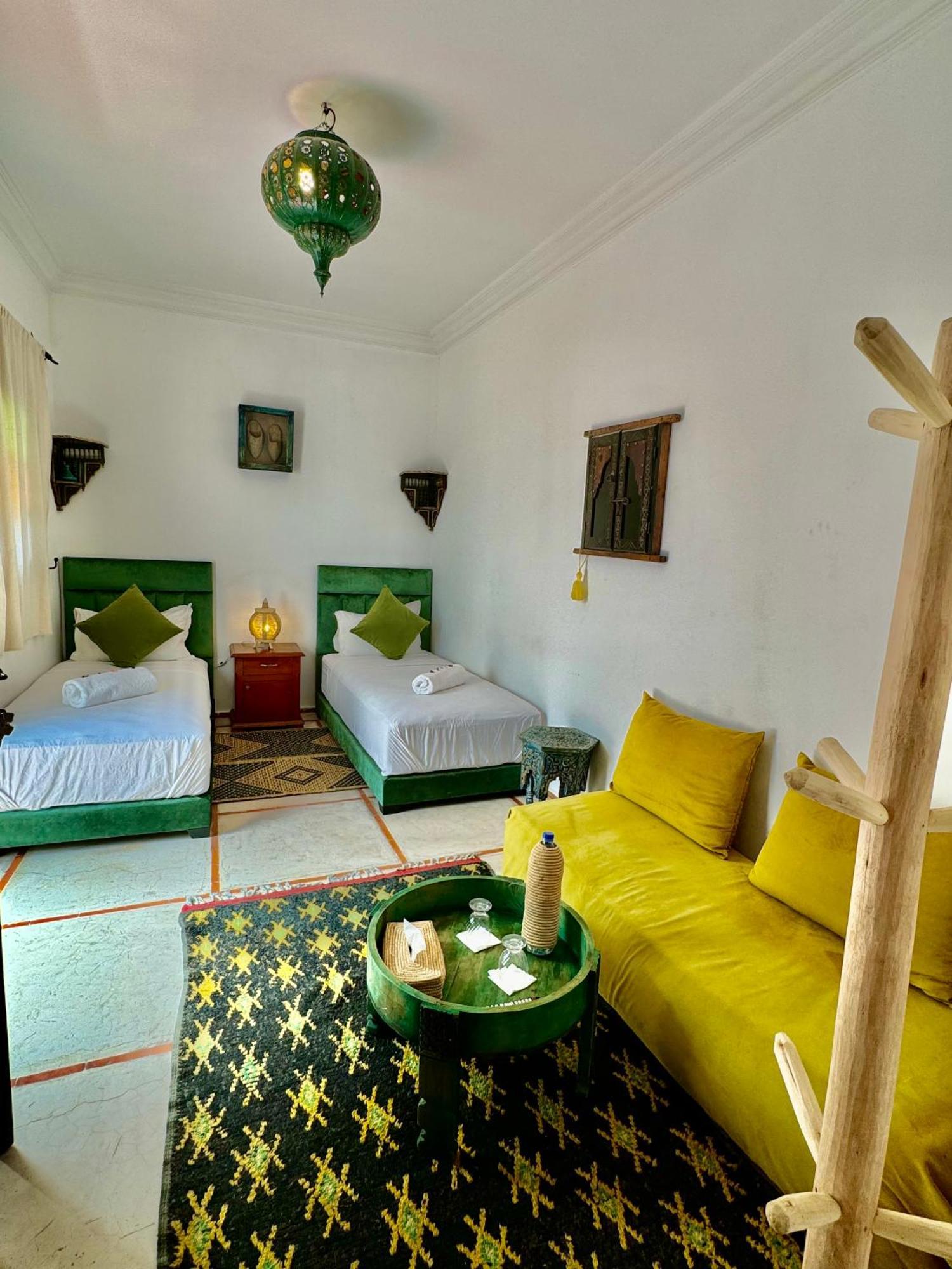 Hotel Riad Iklil Marrakesh Esterno foto